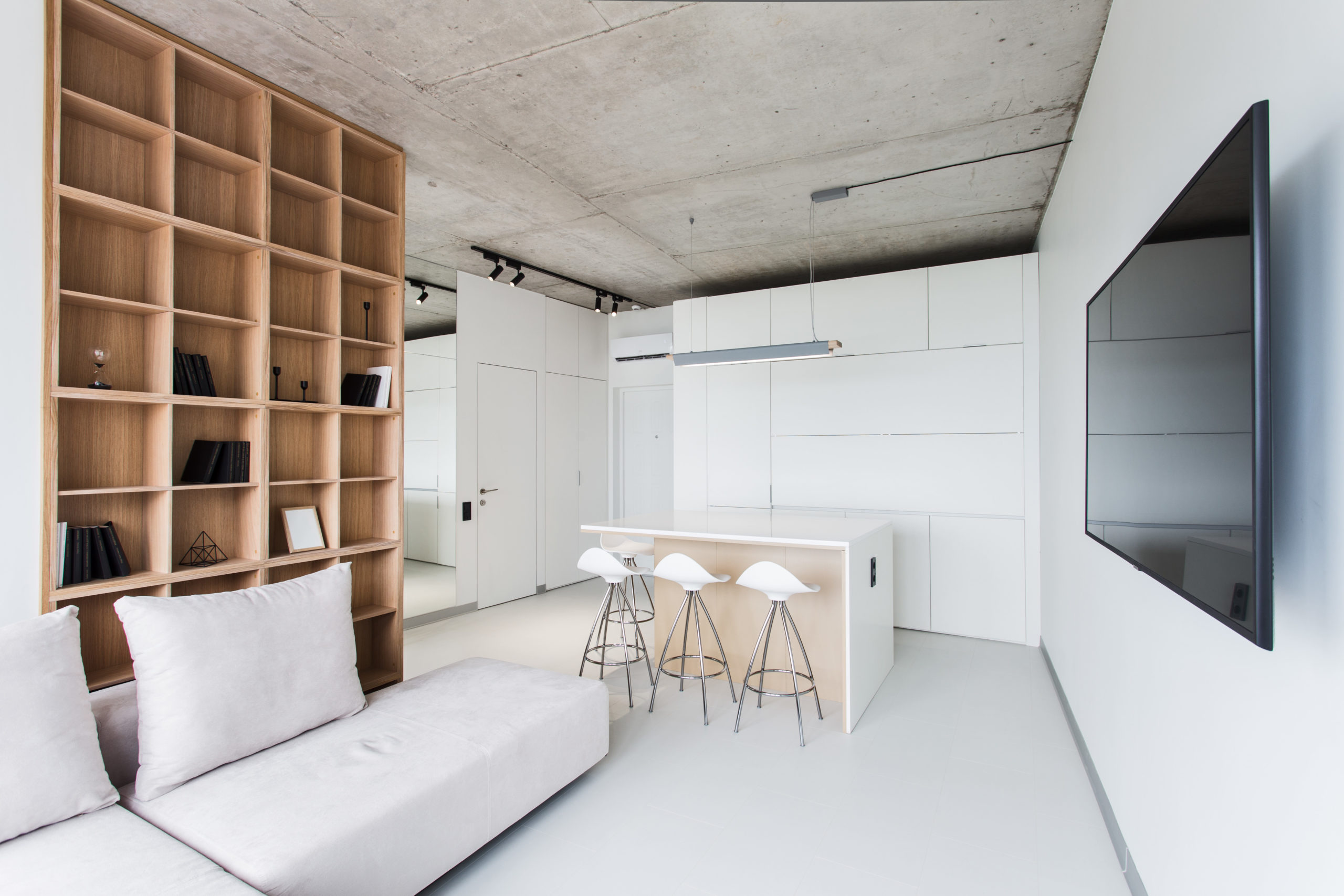 Studio with a sea view