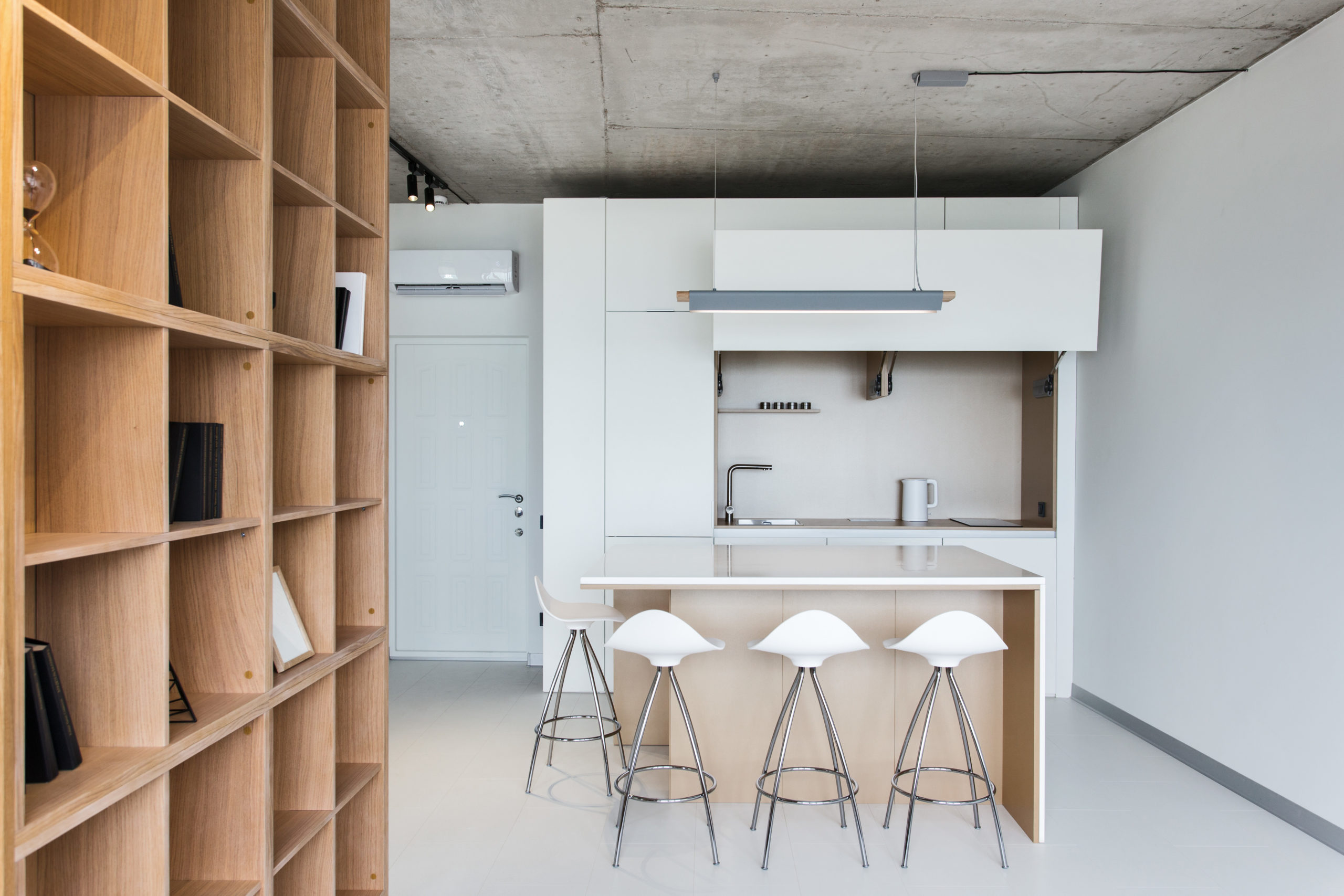 Studio with a sea view