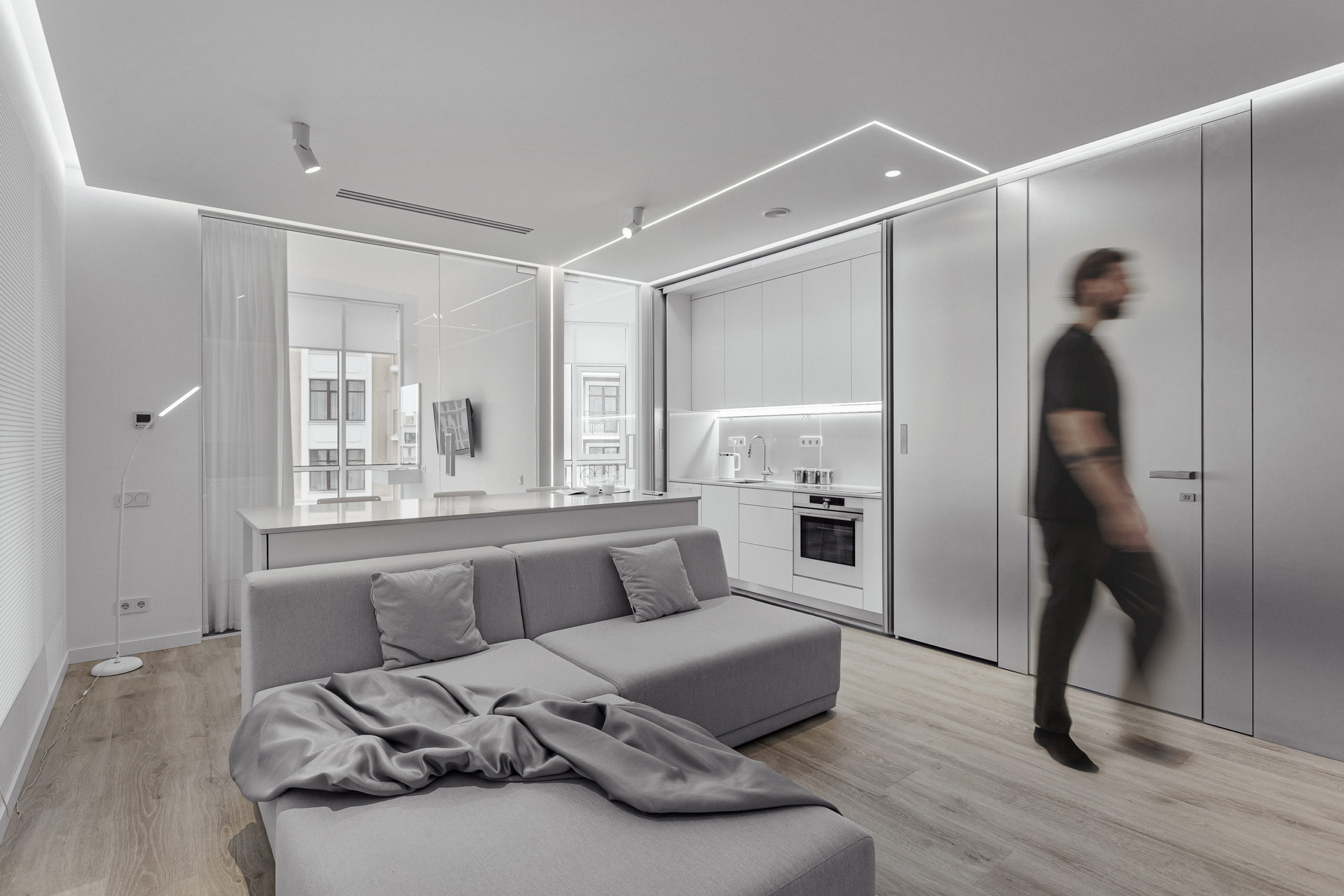 Two-bedroom apartment with a city view