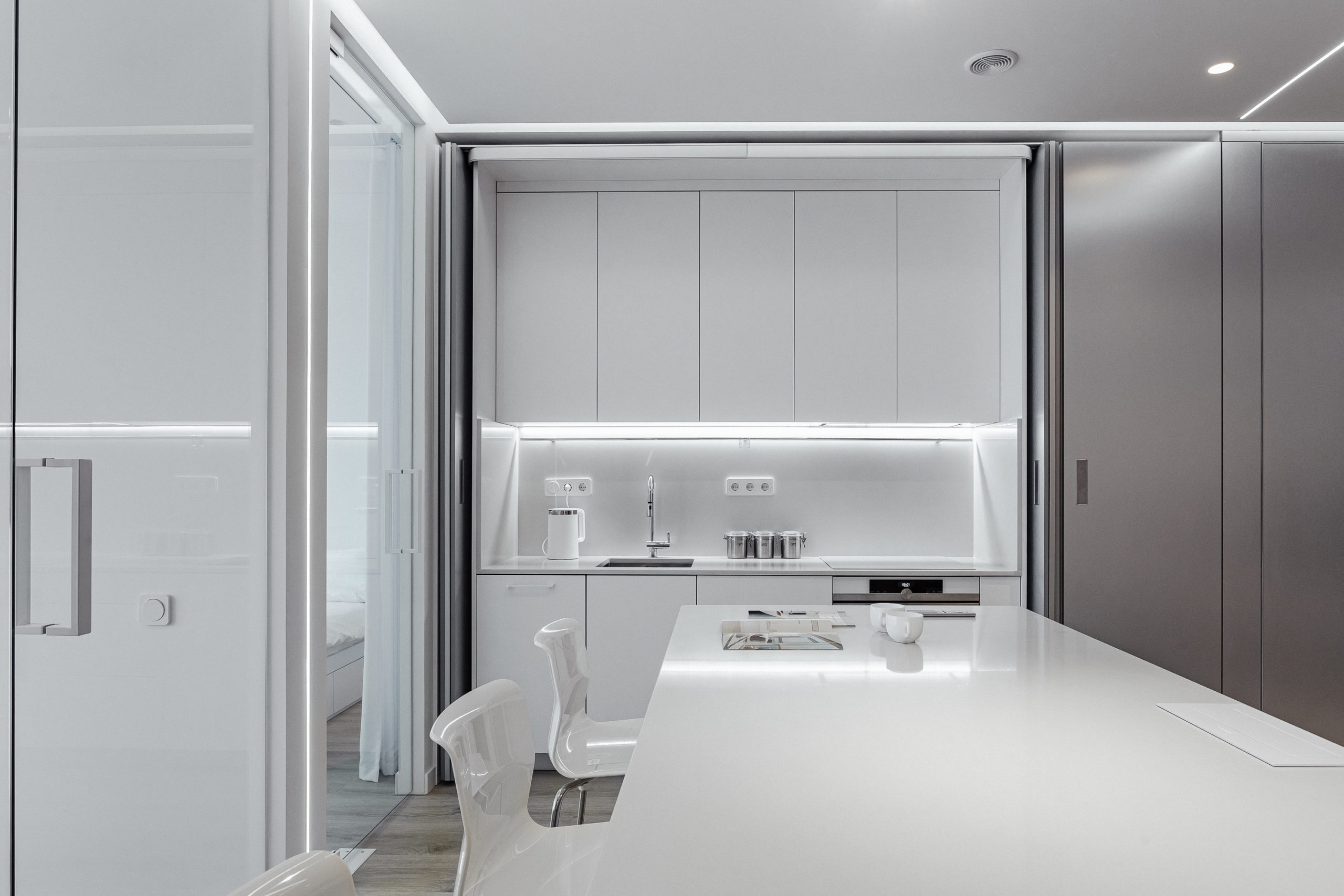 Two-bedroom apartment with a city view