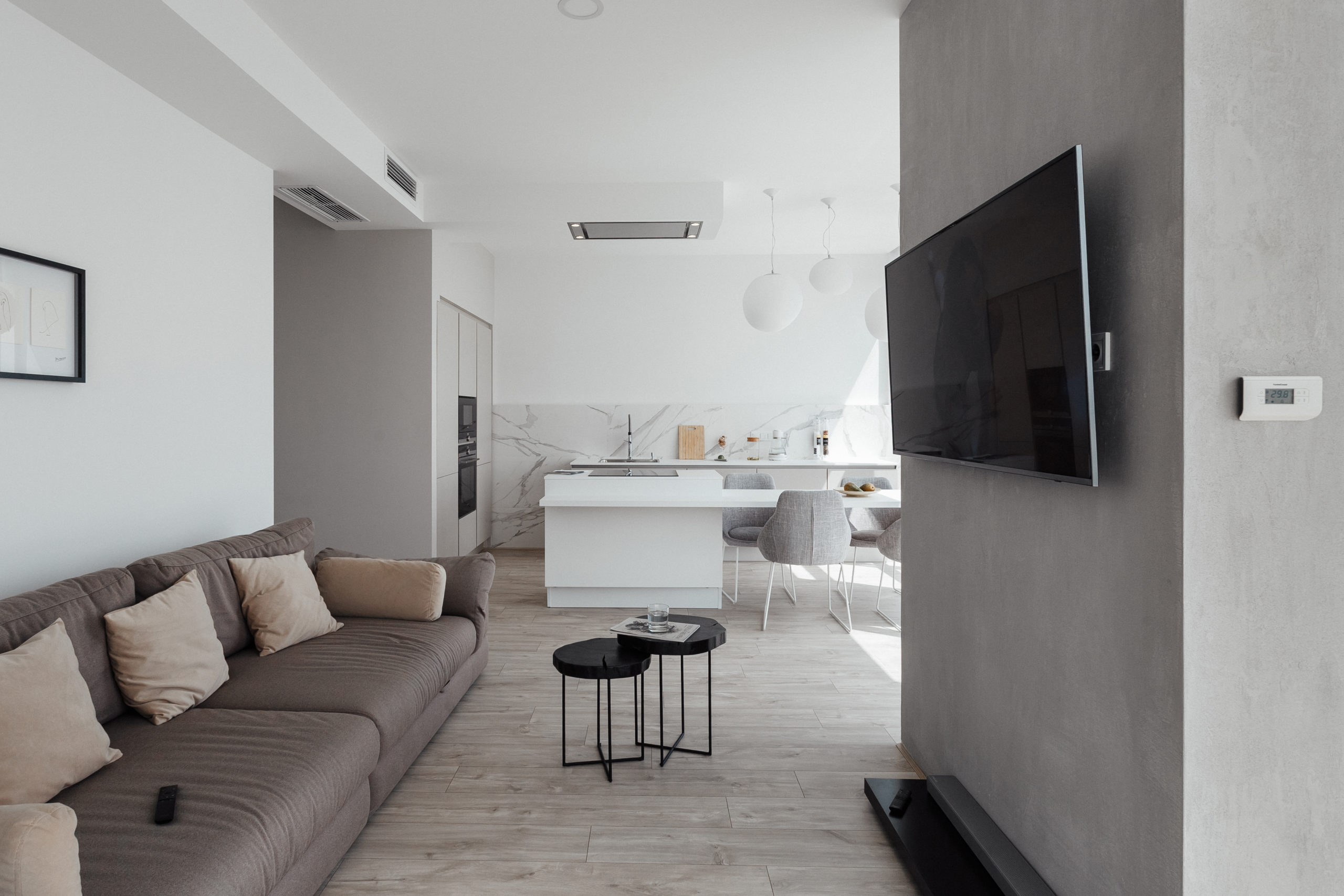 Two-bedroom apartment with a panoramic sea view