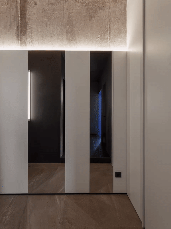Two-bedroom apartment with a panoramic sea view