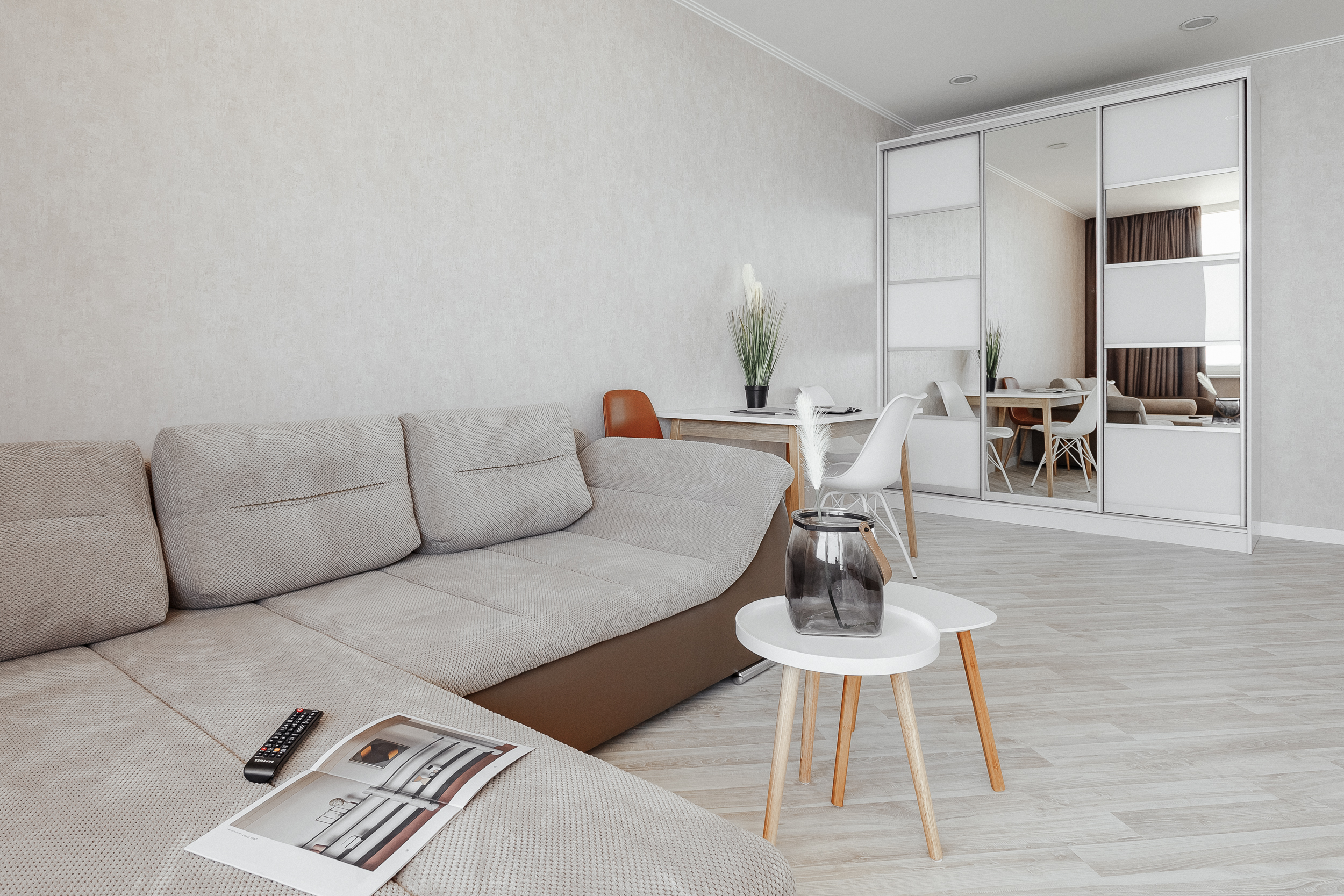 THE TERRACE ONE / той, що з терасою 