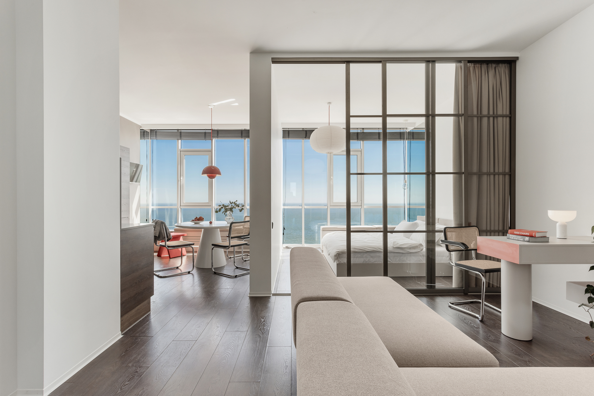 Studio with a panoramic sea view