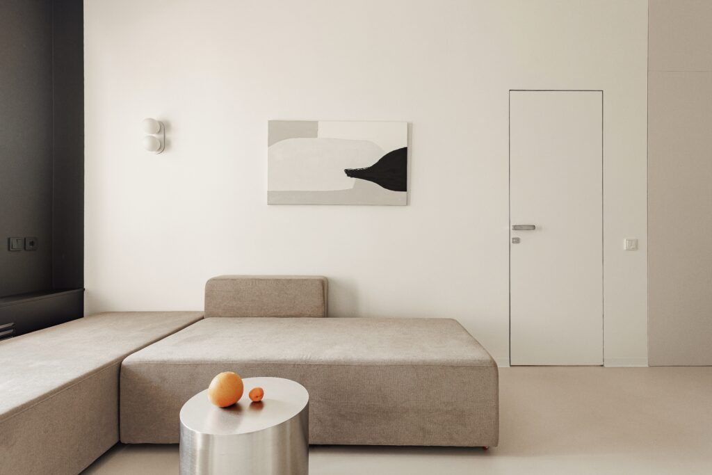 THE PAUSE / space to slow down with terrace by the sea