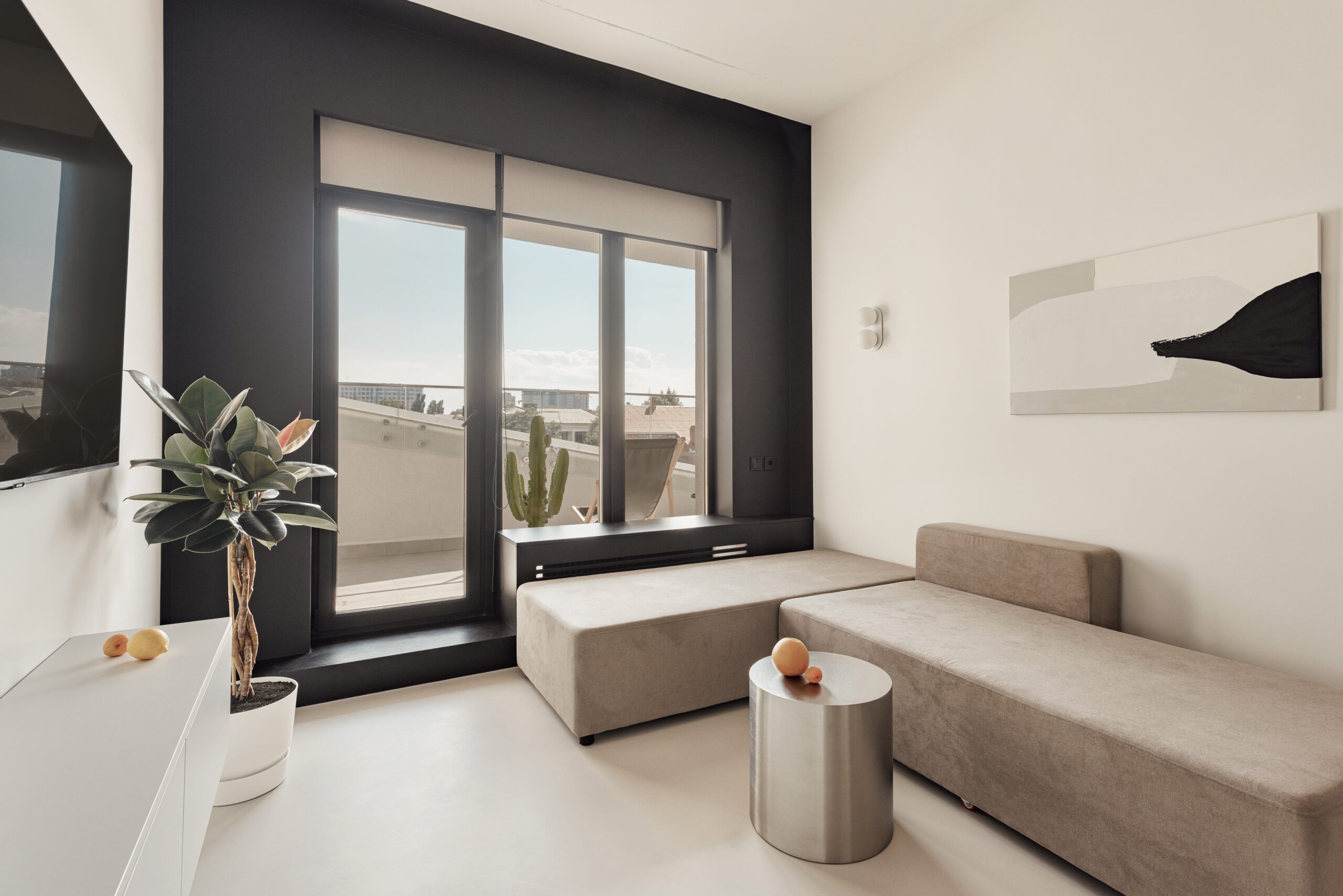 THE PAUSE / space to slow down with terrace by the sea