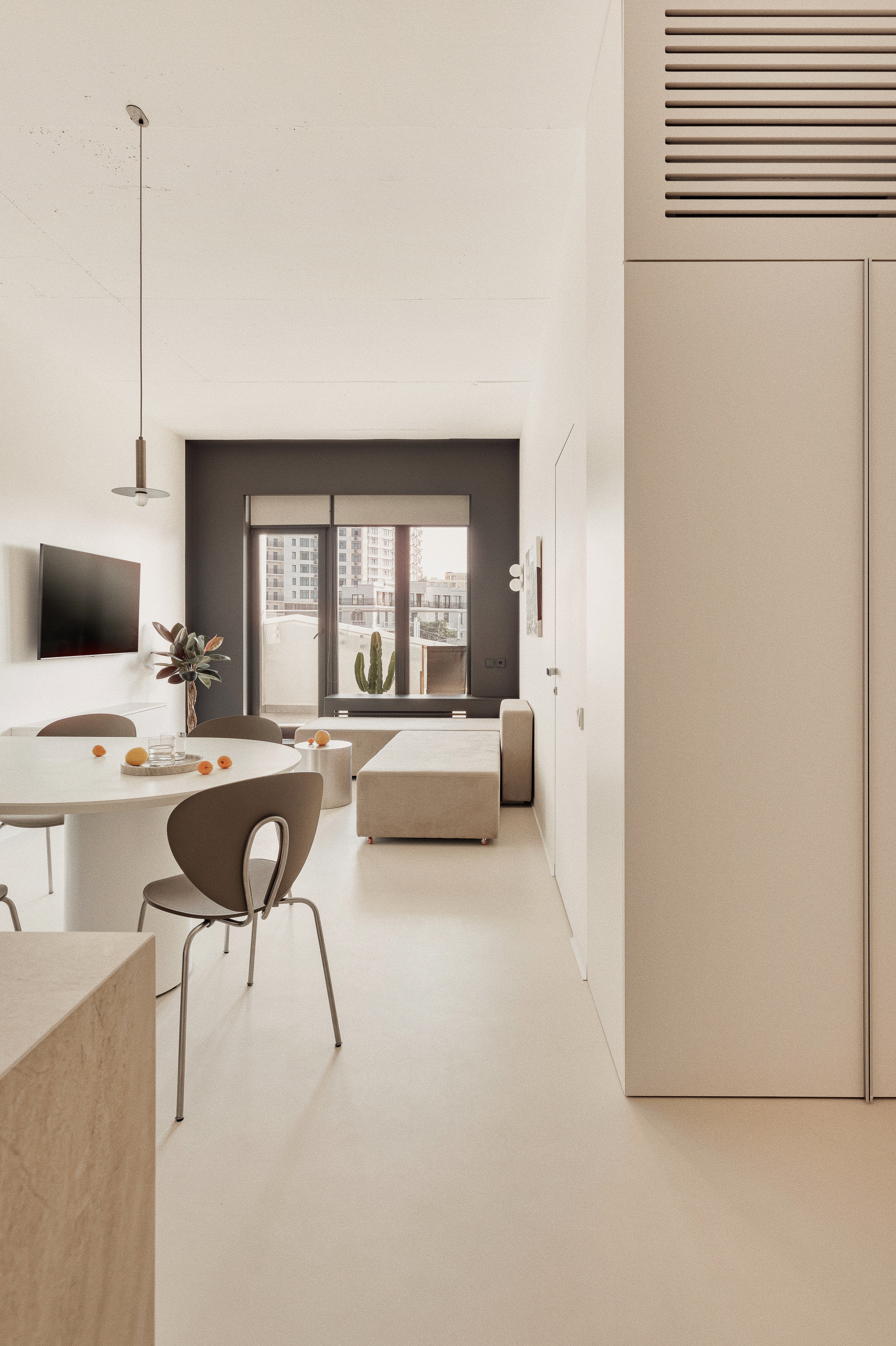 THE PAUSE / space to slow down with terrace by the sea